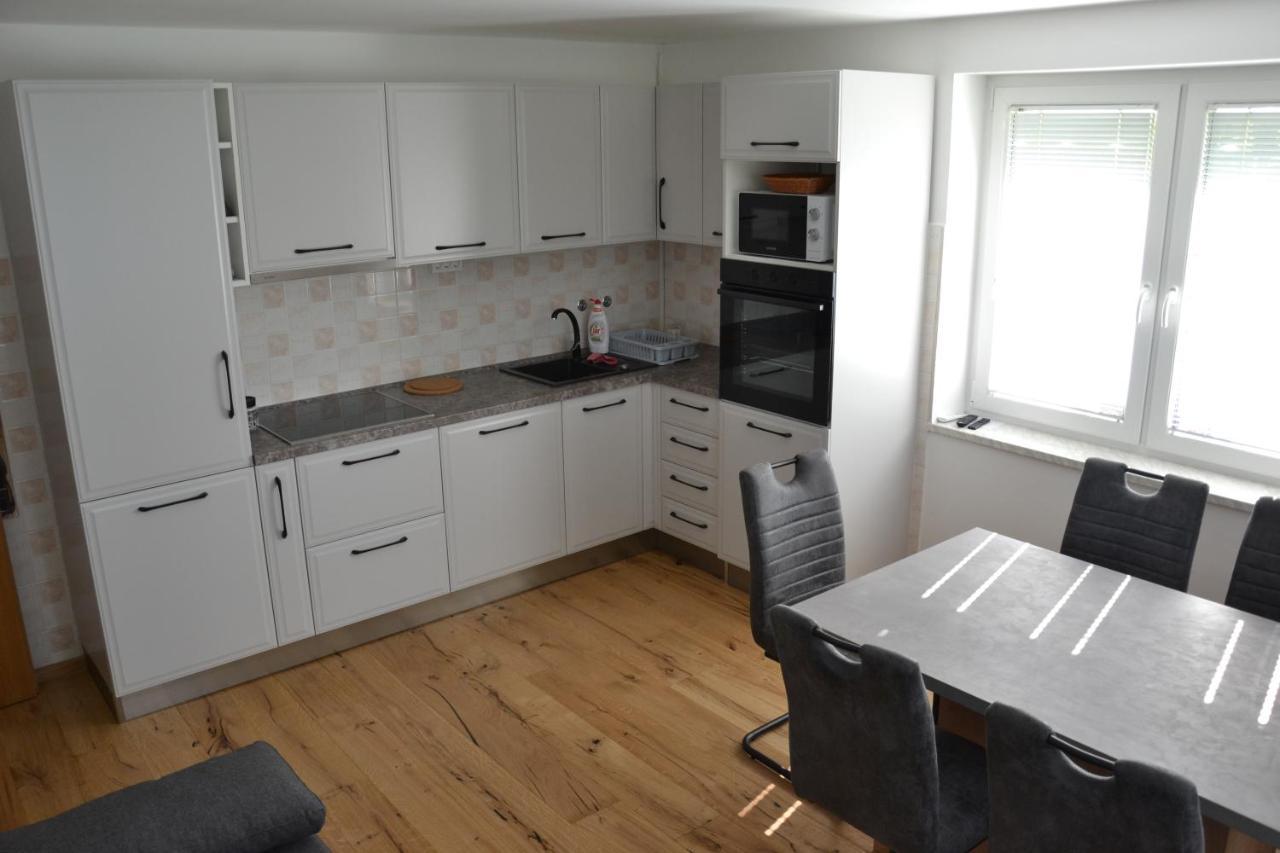 Apartma Ob Potoku Luče Exterior foto